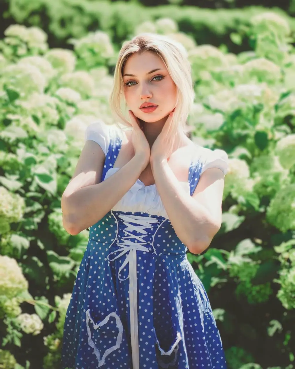 Olena pages lady profile preview