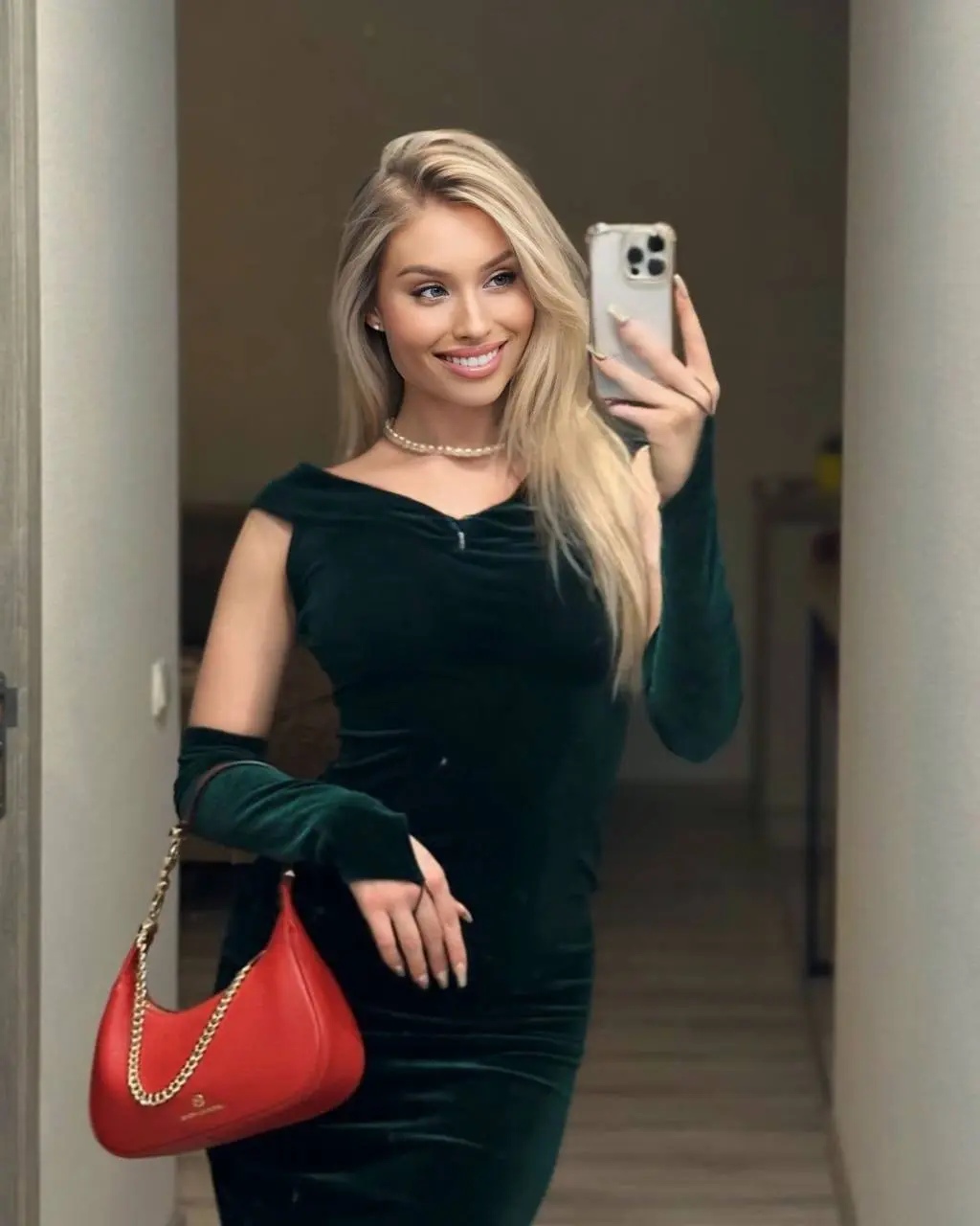 Elena personals reddit