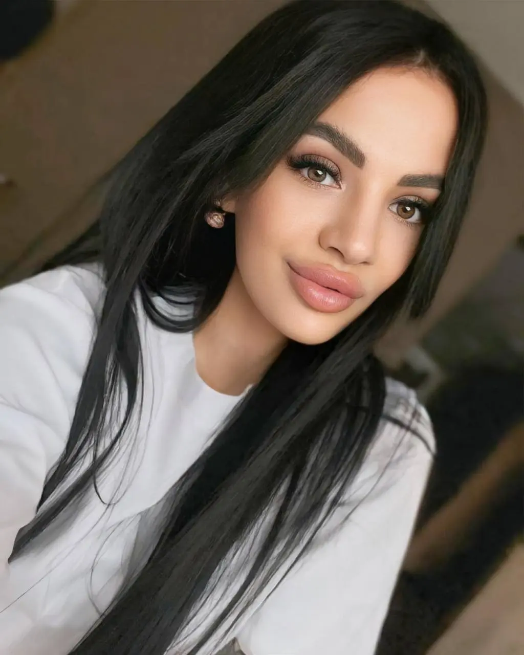 Sabina saint louis dating