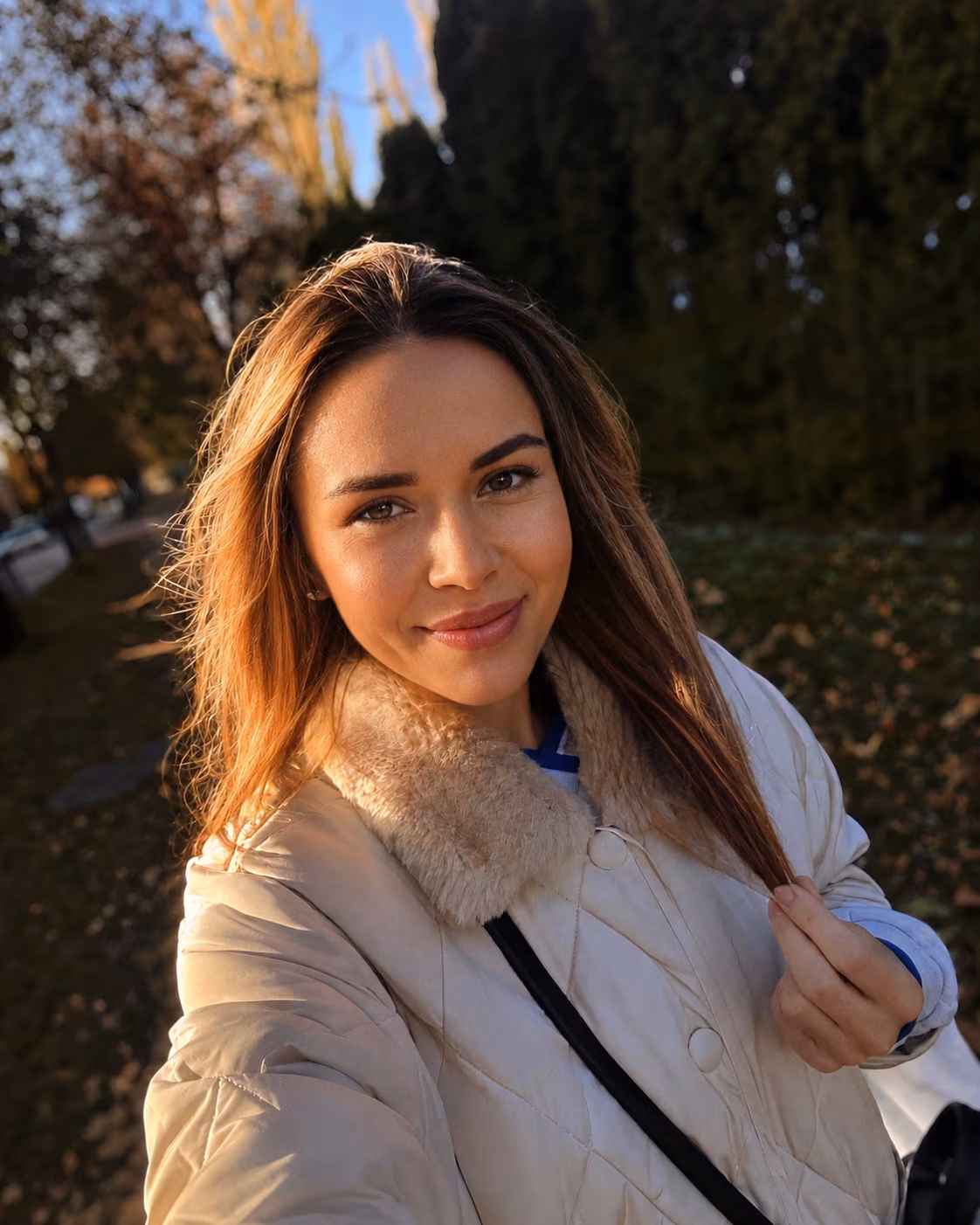 Open Woman's Profile