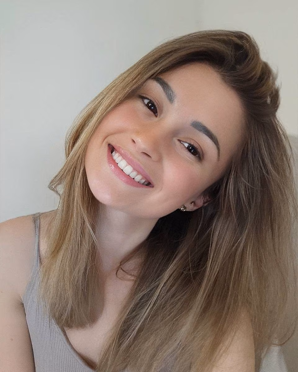 See Lady's Profile