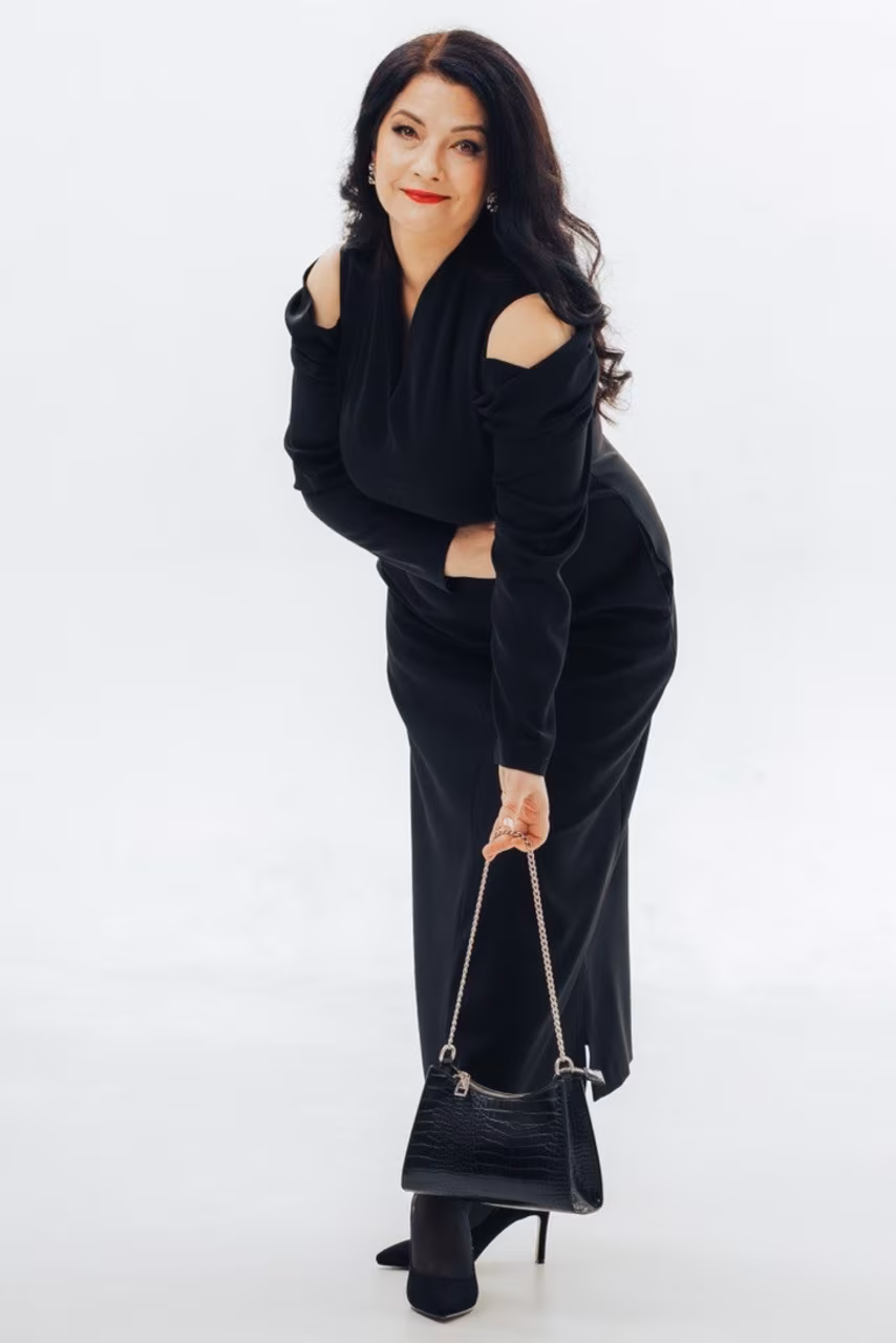 Visit Lady's Profile