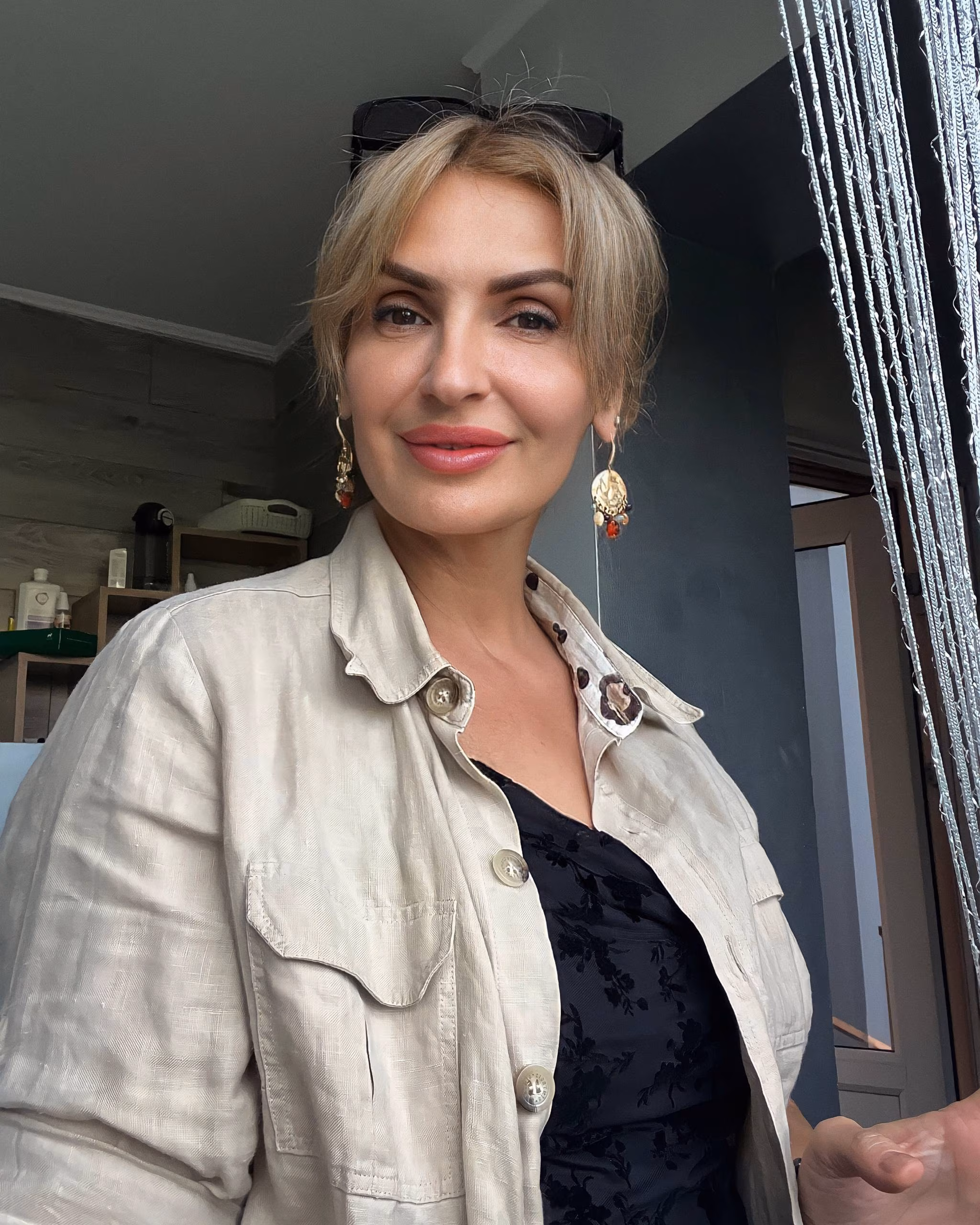 Visit Lady's Profile