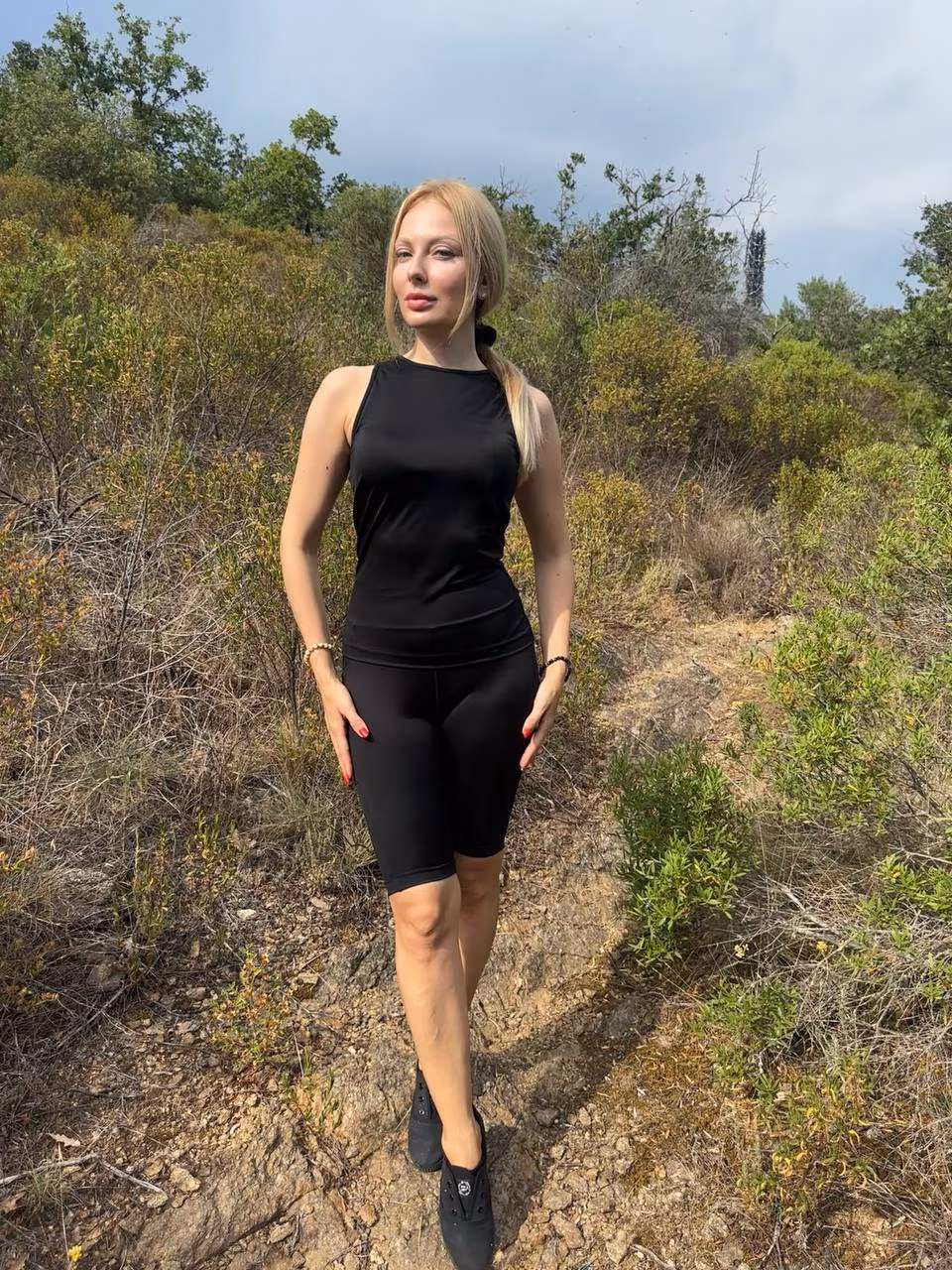 Visit Lady's Profile