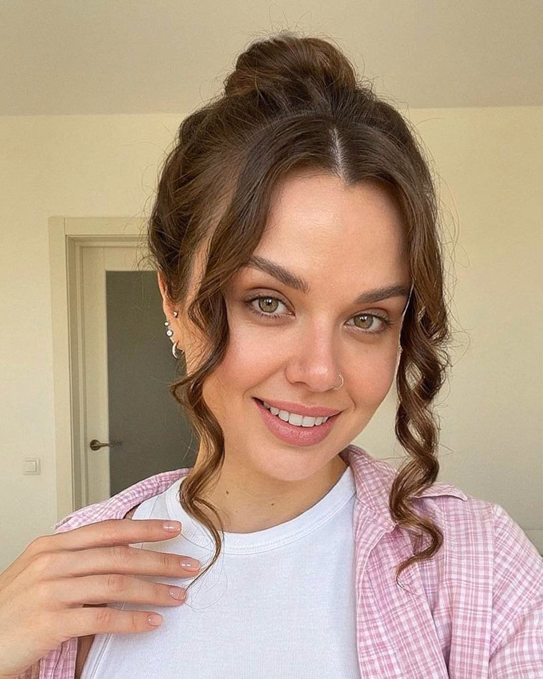 Visit Lady's Profile
