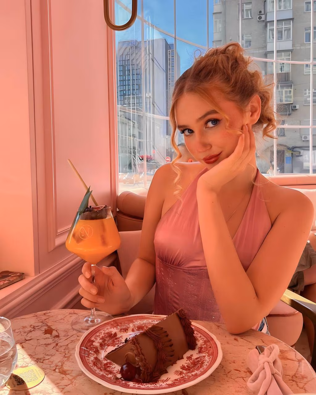 See Lady's Profile