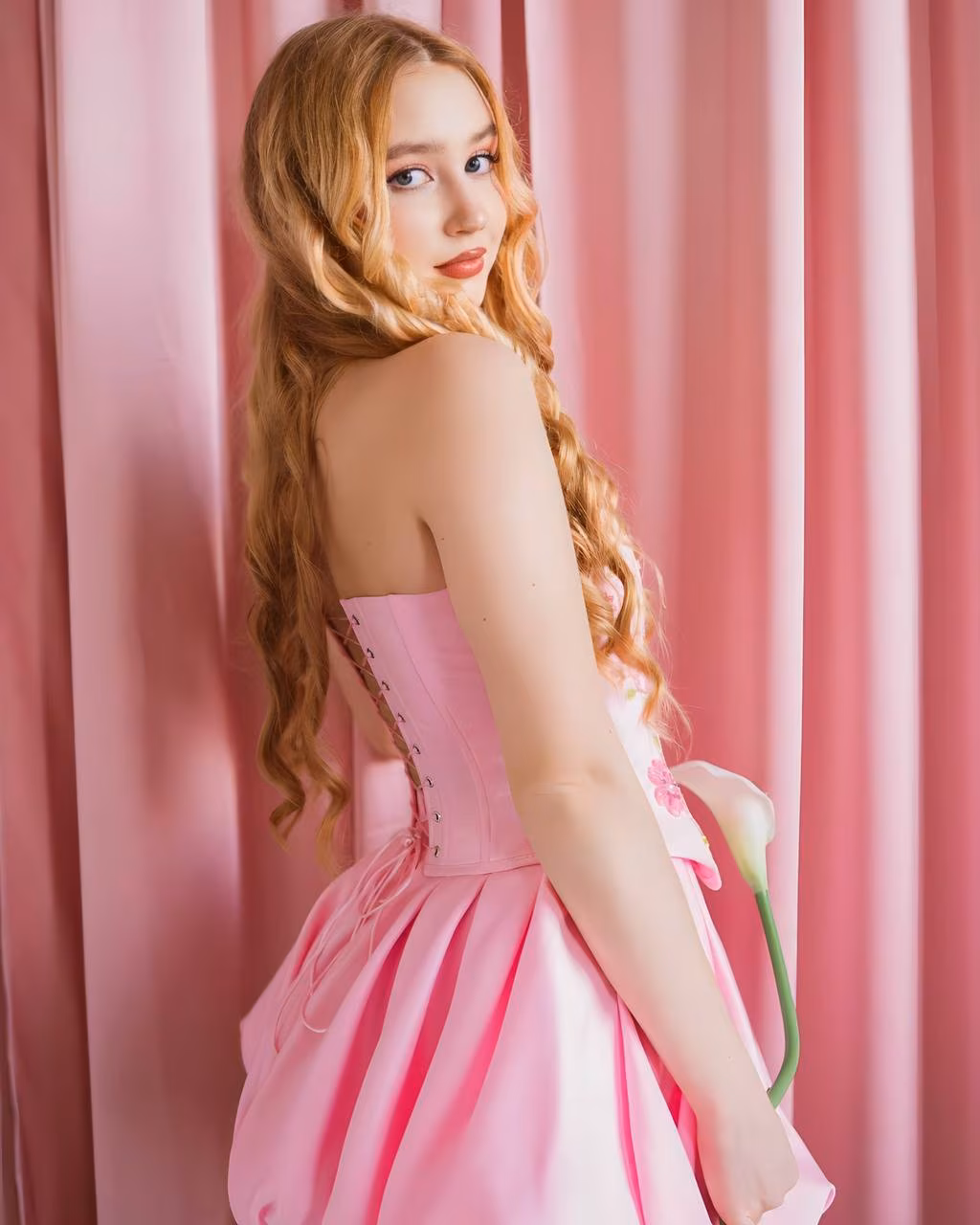Discover Her Profile